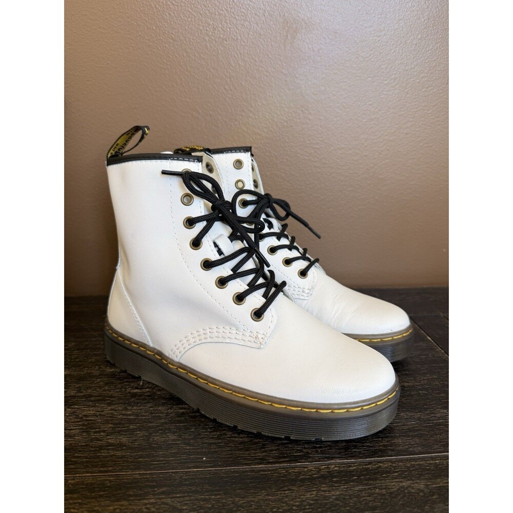 Dr Martens Zavala White Leather Combat Boots Women’s 7 Men’s 6 26132100
